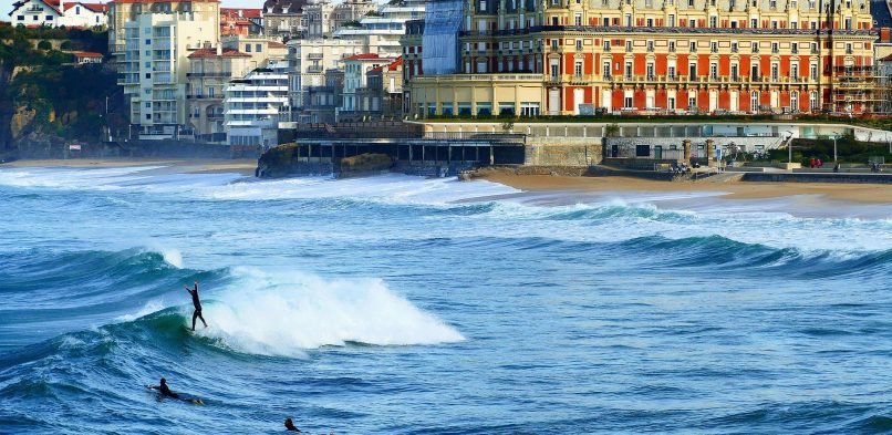 Les principales formalités administratives à remplir pour réussir son déménagement à Biarritz