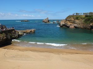 Les principales formalités administratives à remplir pour réussir son déménagement à Biarritz