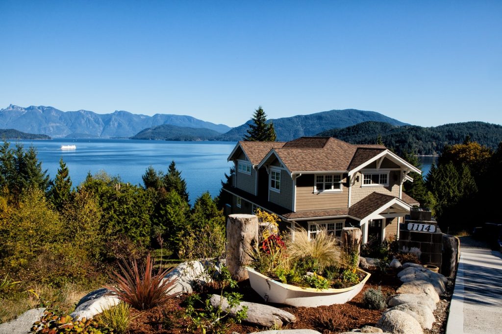 Résidence secondaire au bord de l'eau